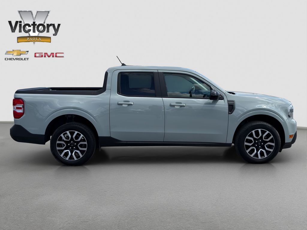 Used 2024 Green Ford Lariat image 7
