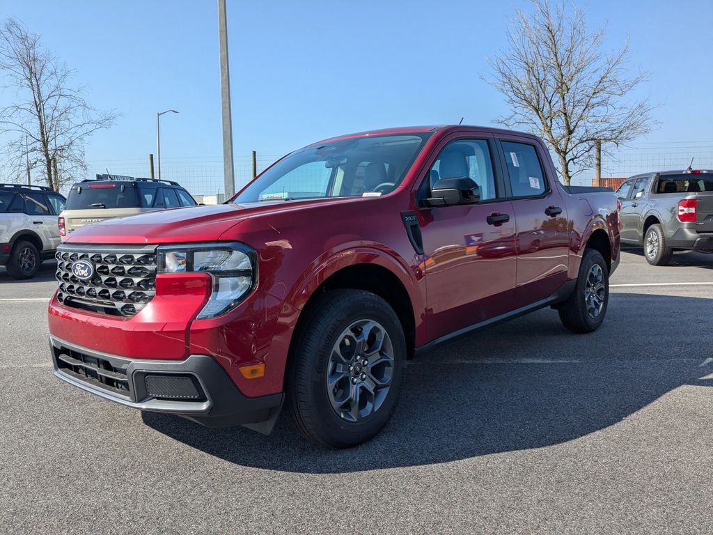 2025 Ford Maverick XLT