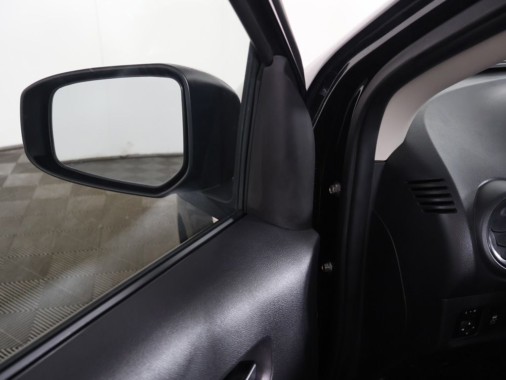 Used 2024 Black Mitsubishi ES image 29