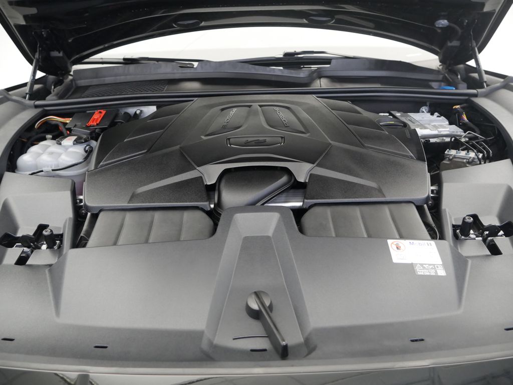 Thumbnail: 2024 Porsche Cayenne - 12