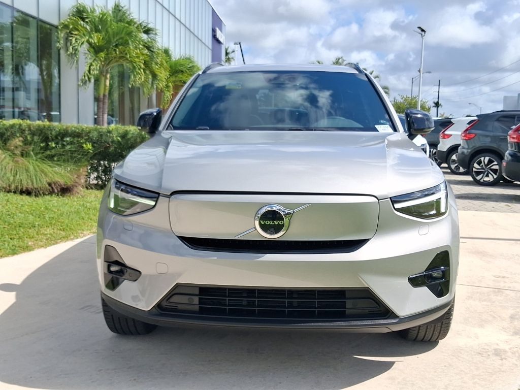 Used 2023 Volvo XC40 Ultimate with VIN YV4ED3UM7P2053265 for sale in Miami, FL