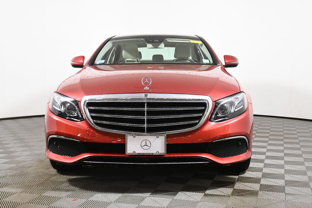 Thumbnail: 2018 Mercedes-Benz E-Class - 10