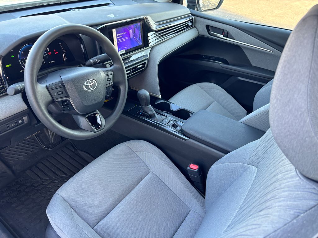Thumbnail: 2025 Toyota Camry - 9