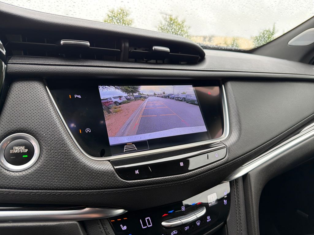 Used 2020 Silver Cadillac Premium Luxury image 28