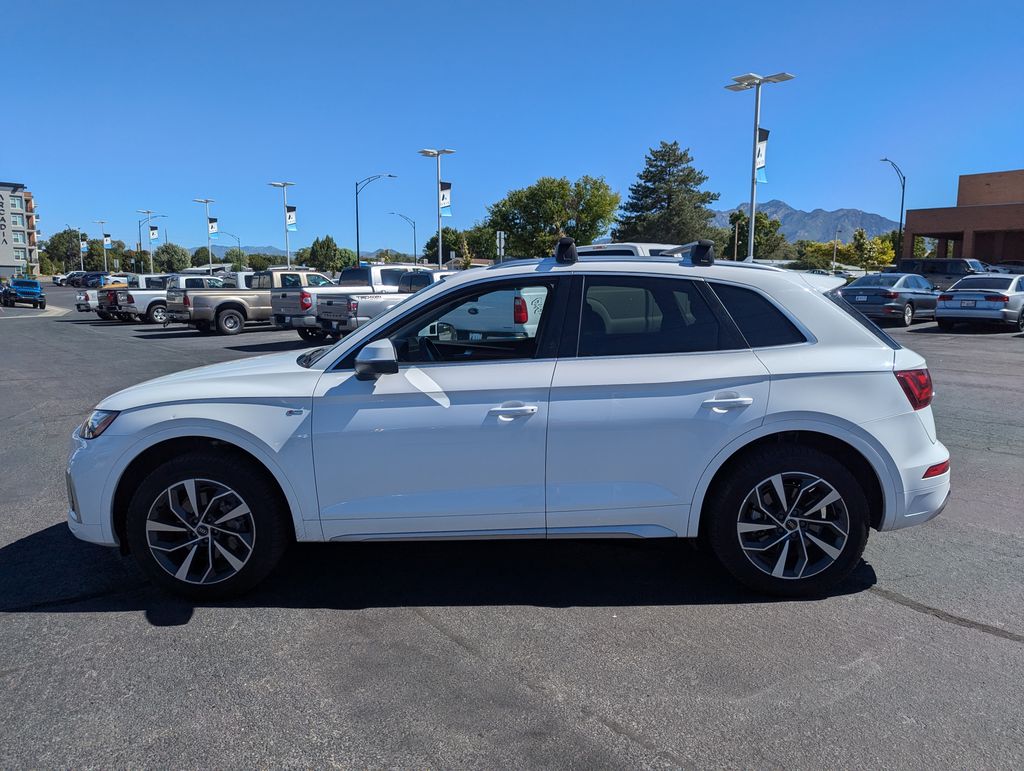 2023 Audi Q5 45 S line Premium Plus 8