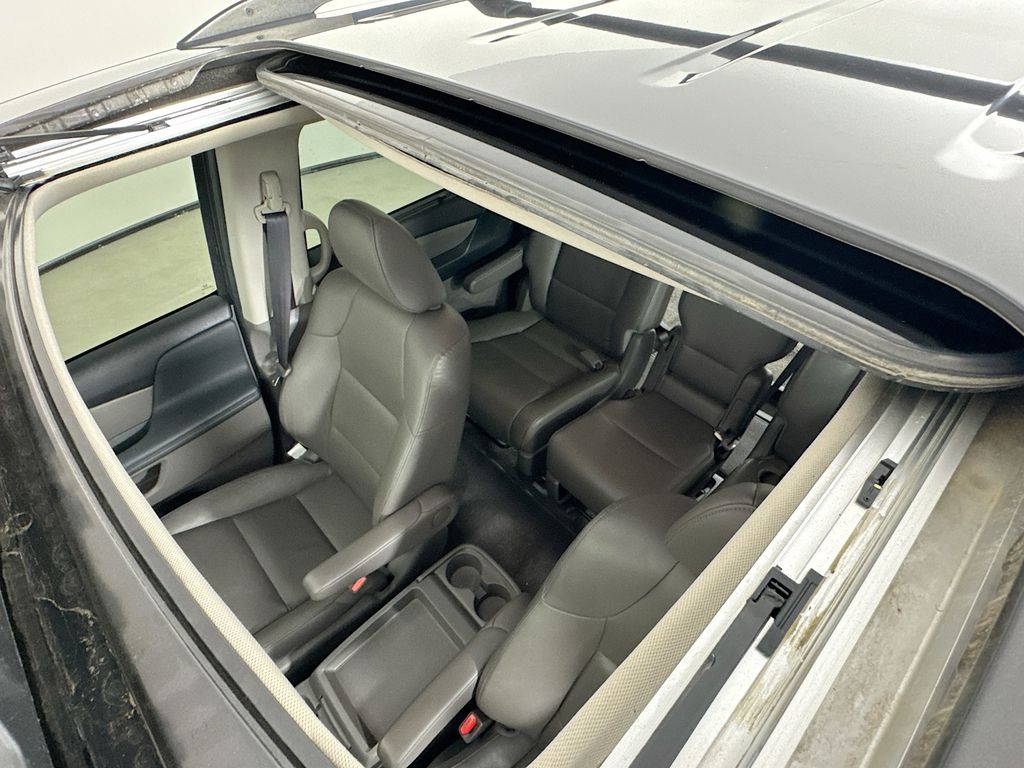 Used Car 2015 Honda Odyssey  Ex-l For Sale Under $12,000 In Austin, Texas