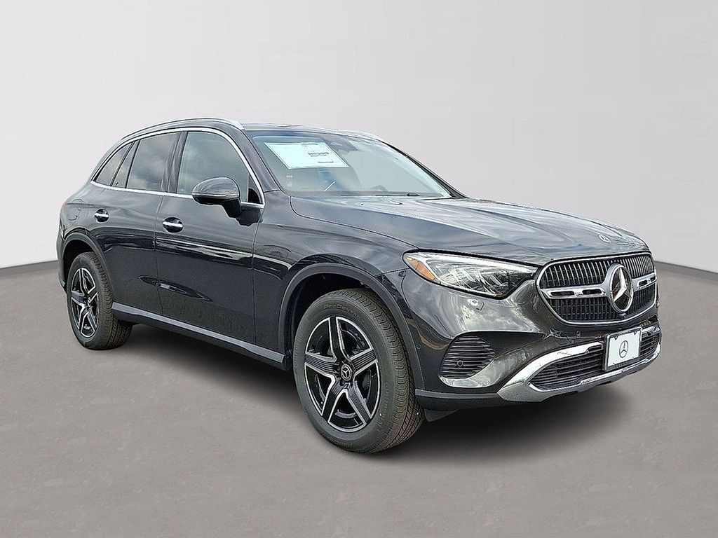 Thumbnail: 2026 Mercedes-Benz GLC - 2