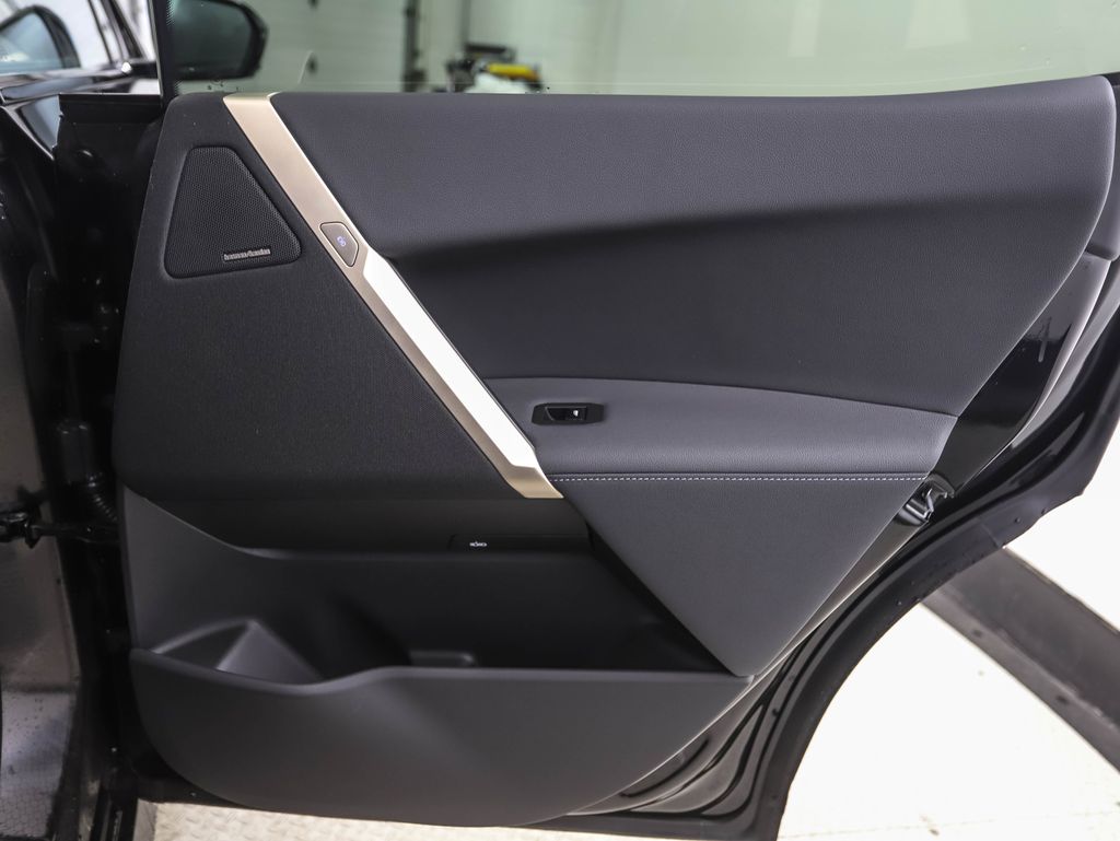 Thumbnail: 2026 BMW iX - 25