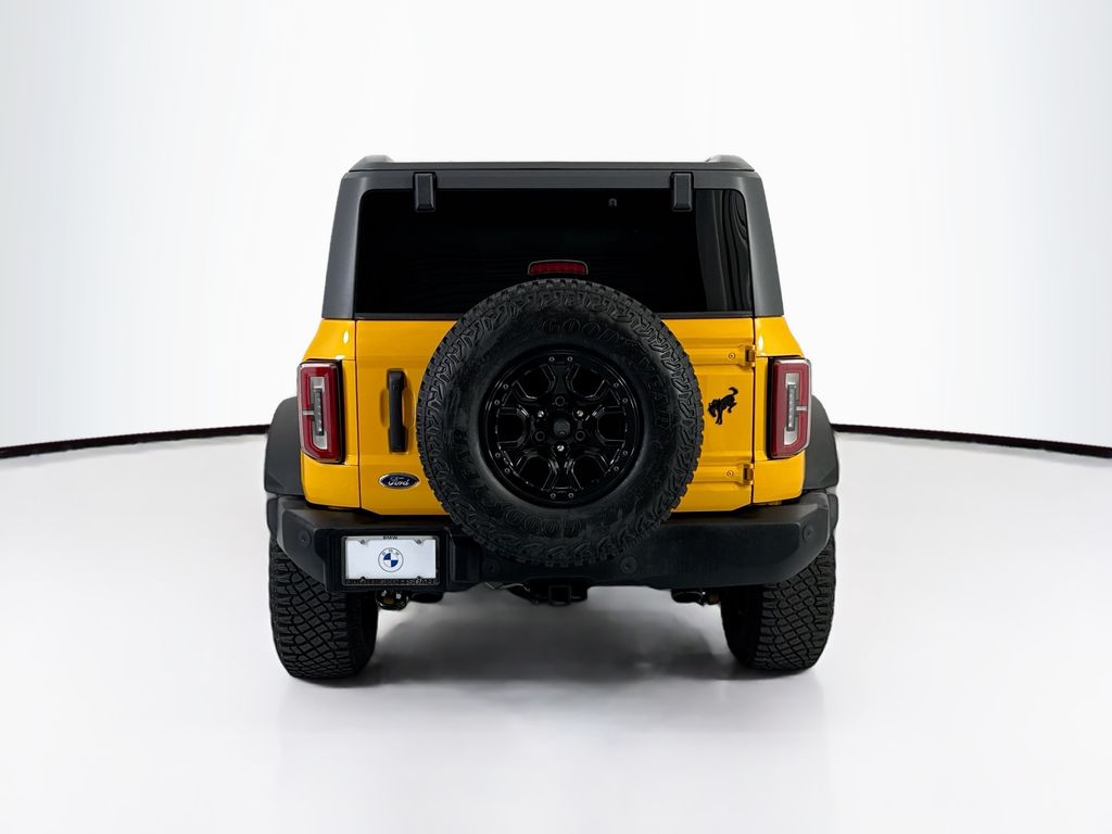 Thumbnail: 2022 Ford Bronco - 6