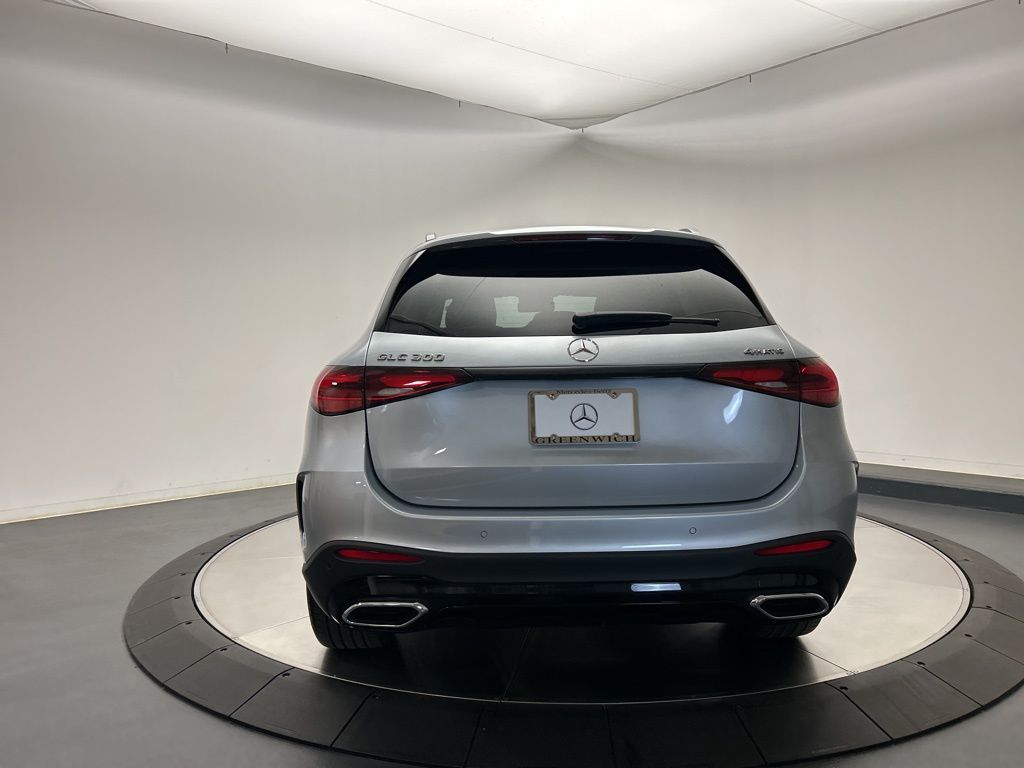 Thumbnail: 2025 Mercedes-Benz GLC - 6