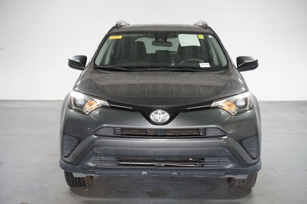 Thumbnail: 2017 Toyota RAV4 - 2