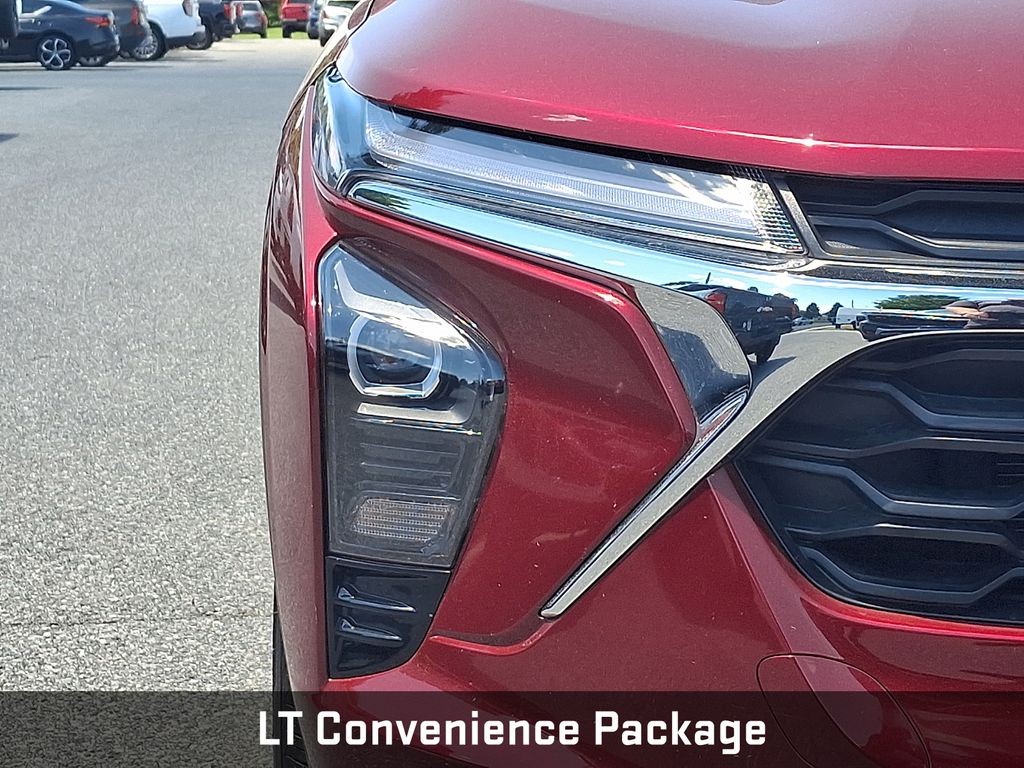 2025 Chevrolet Trax LT Red at South Hills Kia