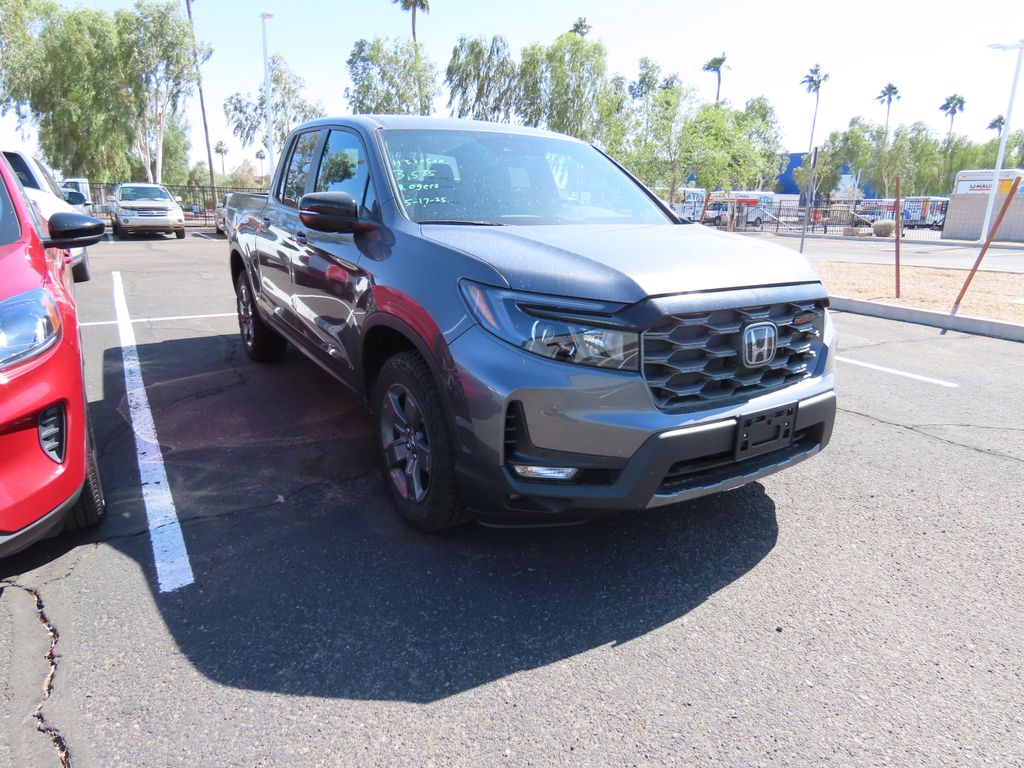 2025 Honda Ridgeline TrailSport 3