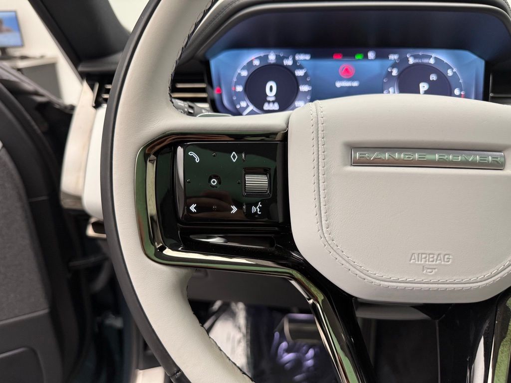 Thumbnail: 2023 Land Rover Range Rover Sport - 13