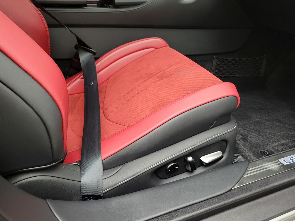 Thumbnail: 2021 Lexus LC - 19