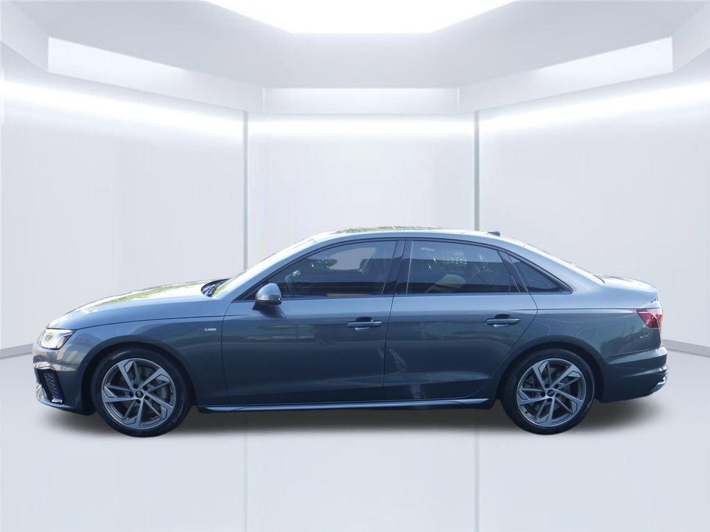 Thumbnail: 2021 Audi A4 - 2