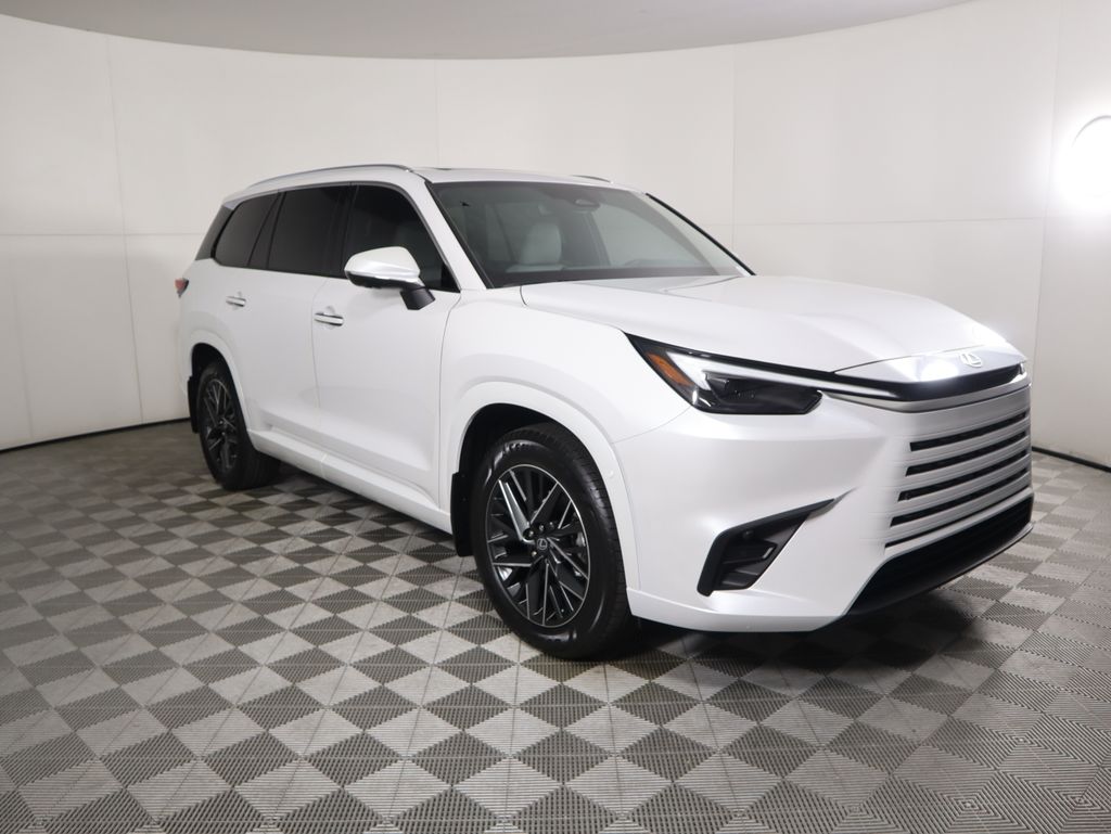 Thumbnail: 2026 Lexus TX - 3