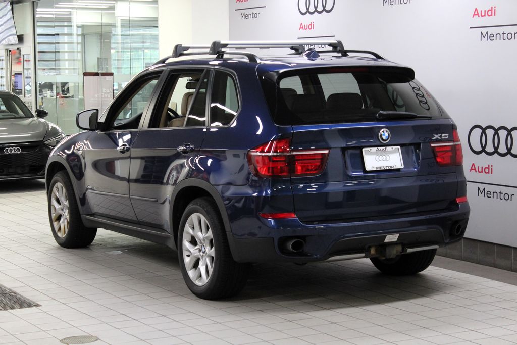 2012 BMW X5 xDrive35i 4