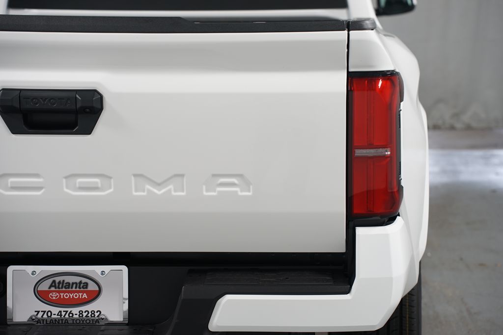 Thumbnail: 2025 Toyota Tacoma - 10