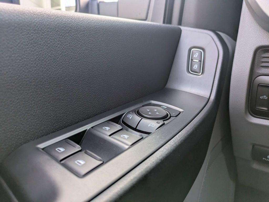 2027 Ford F-250 Super Duty XL