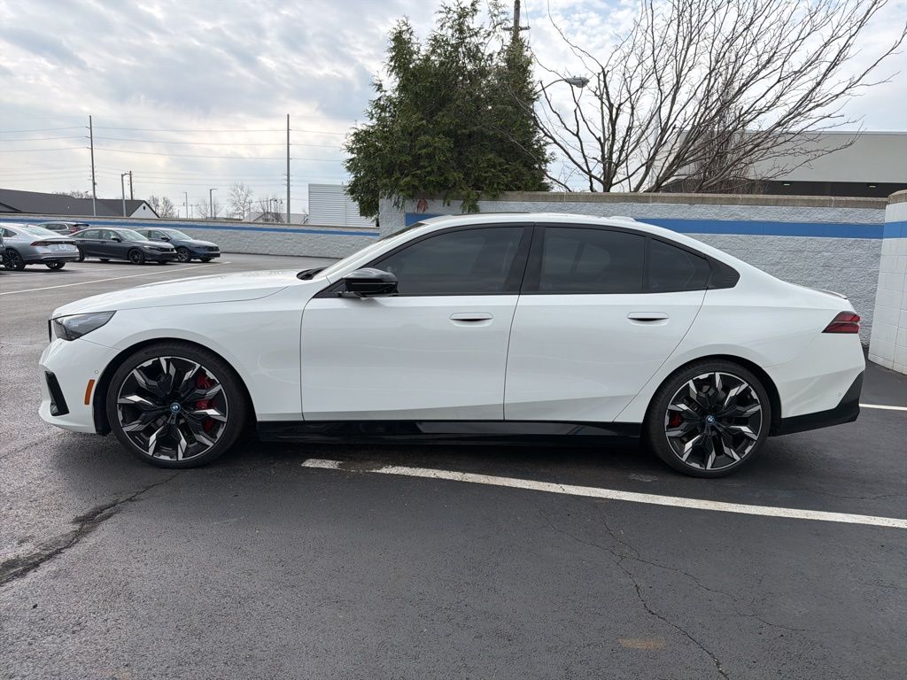 Thumbnail: 2024 BMW i5 - 2