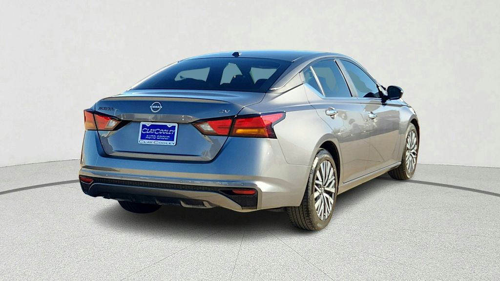 2024 Nissan Altima