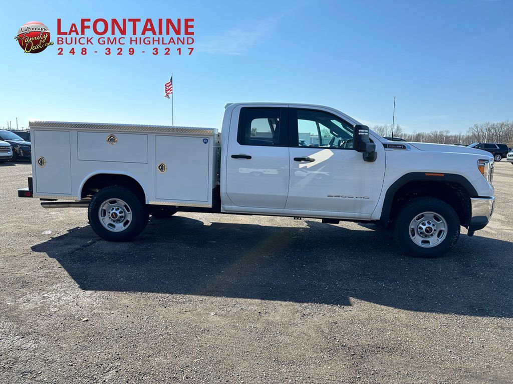 2023 GMC Sierra 2500HD Pro 26