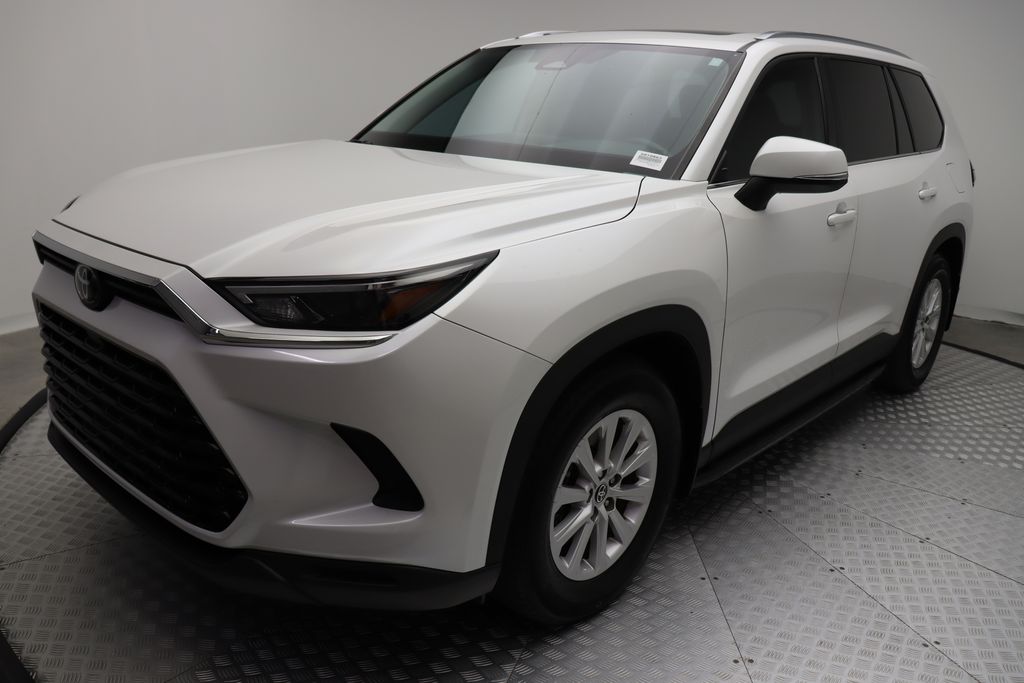 Thumbnail: 2024 Toyota Grand Highlander - 2