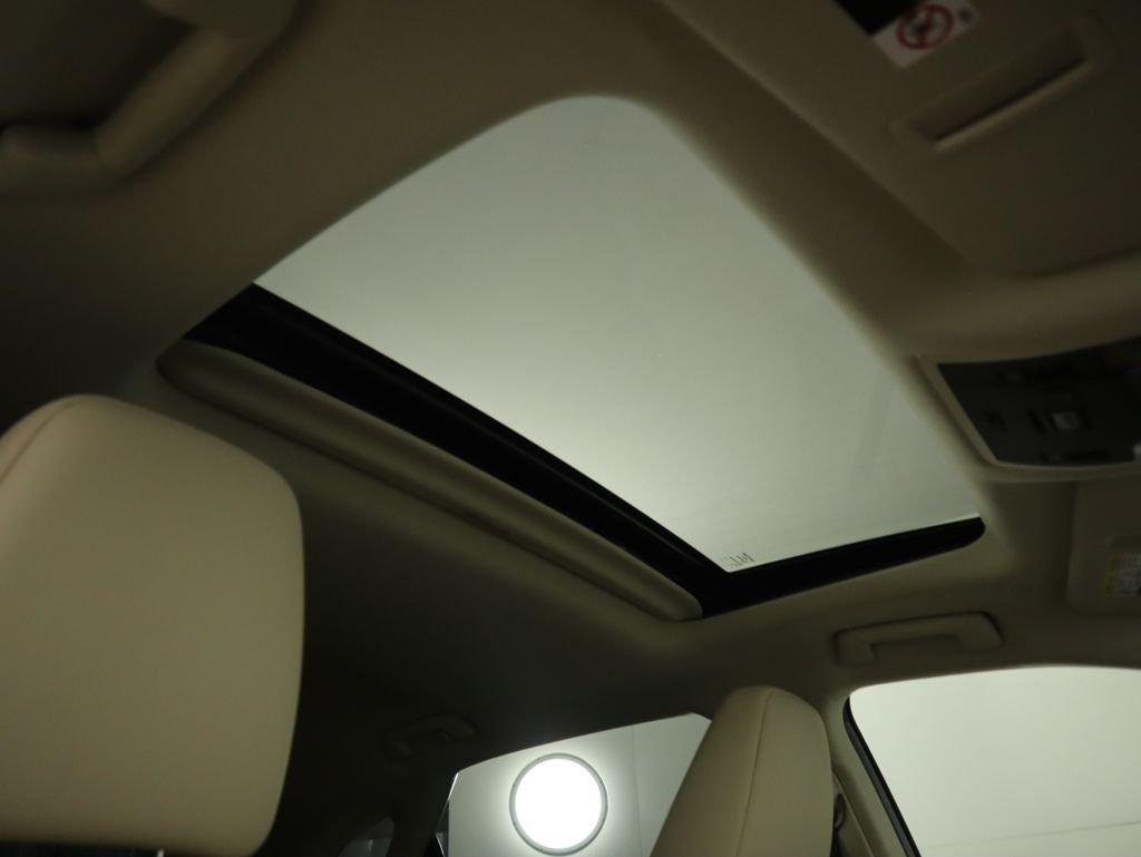 Thumbnail: 2020 Lexus RX - 19