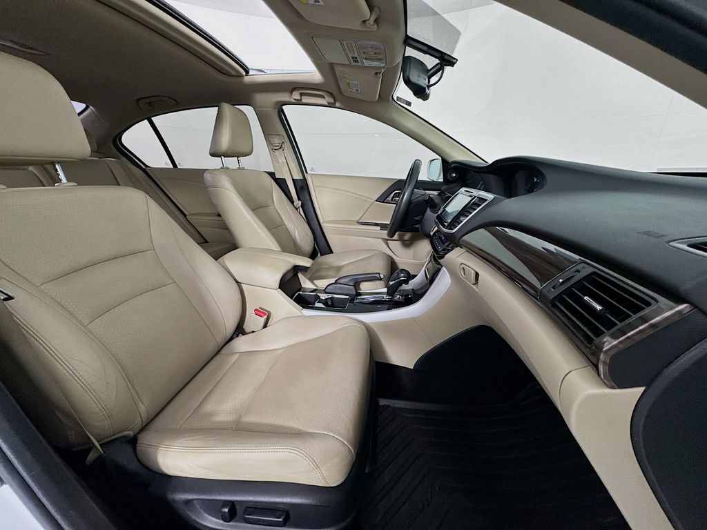 Used Car 2016 Honda Accord  Ex-l For Sale Under $20,000 In Austin, Texas