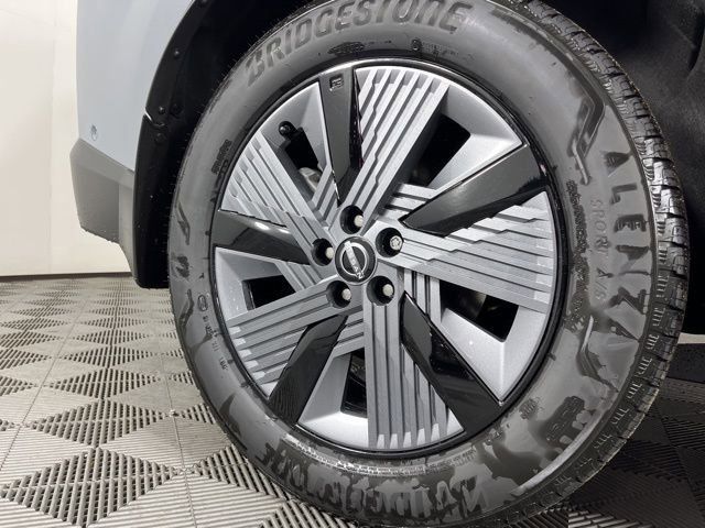 2025 Boulder Gray Pearl/Super Black Nissan Murano SL AWD SUV
