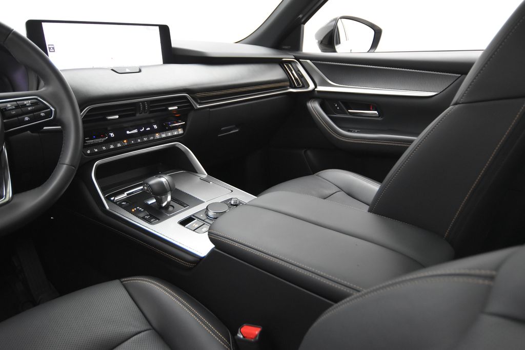 2025 Mazda CX-70 PHEV Premium Plus photo