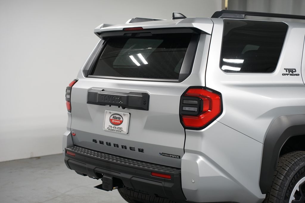 Thumbnail: 2025 Toyota 4Runner - 9