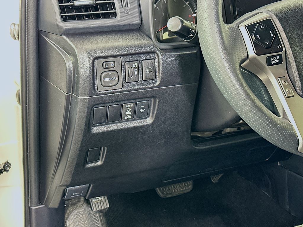 2023 Toyota 4Runner SR5 10