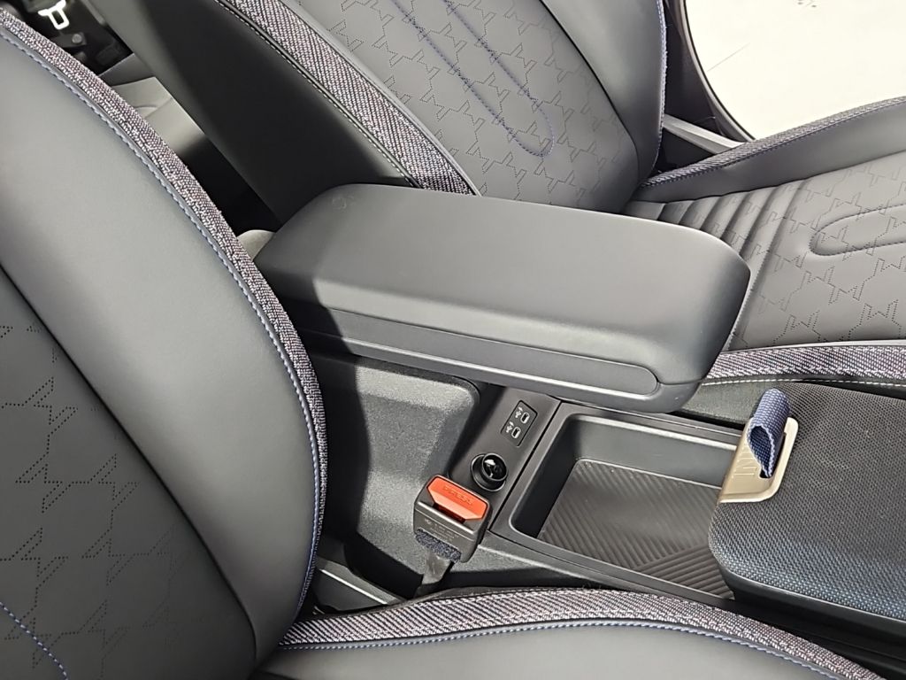 Thumbnail: 2025 MINI Cooper Countryman - 16