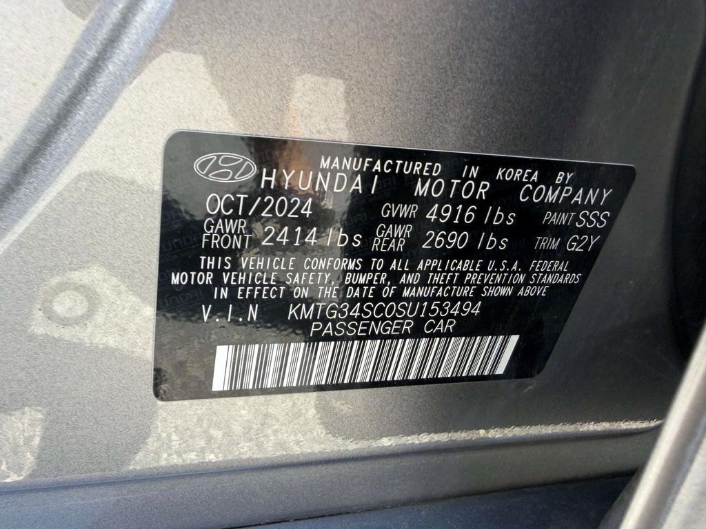 Used 2025 Genesis G70 Sedan