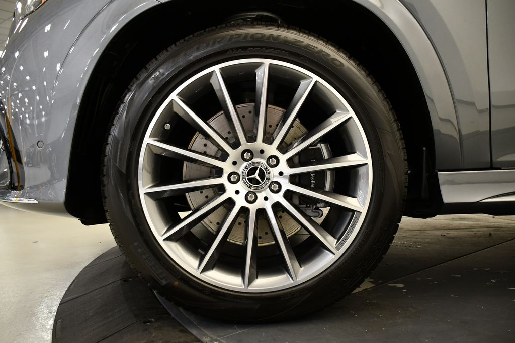 Thumbnail: 2026 Mercedes-Benz GLE - 13