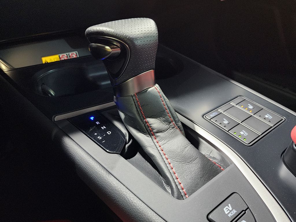 Thumbnail: 2026 Lexus UX - 24