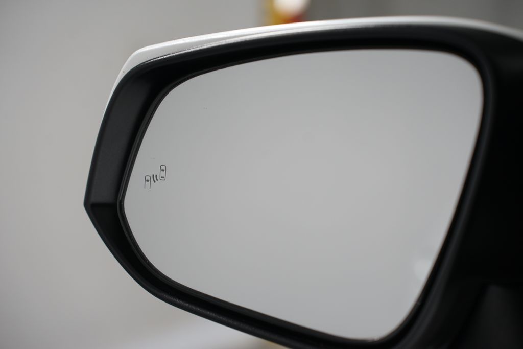 Thumbnail: 2024 Toyota RAV4 - 26