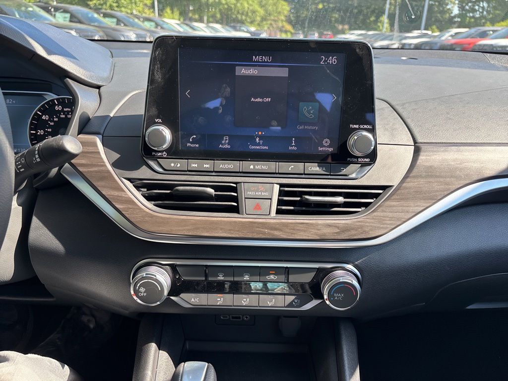 New 2026 Black Nissan 2.5 SV image 11