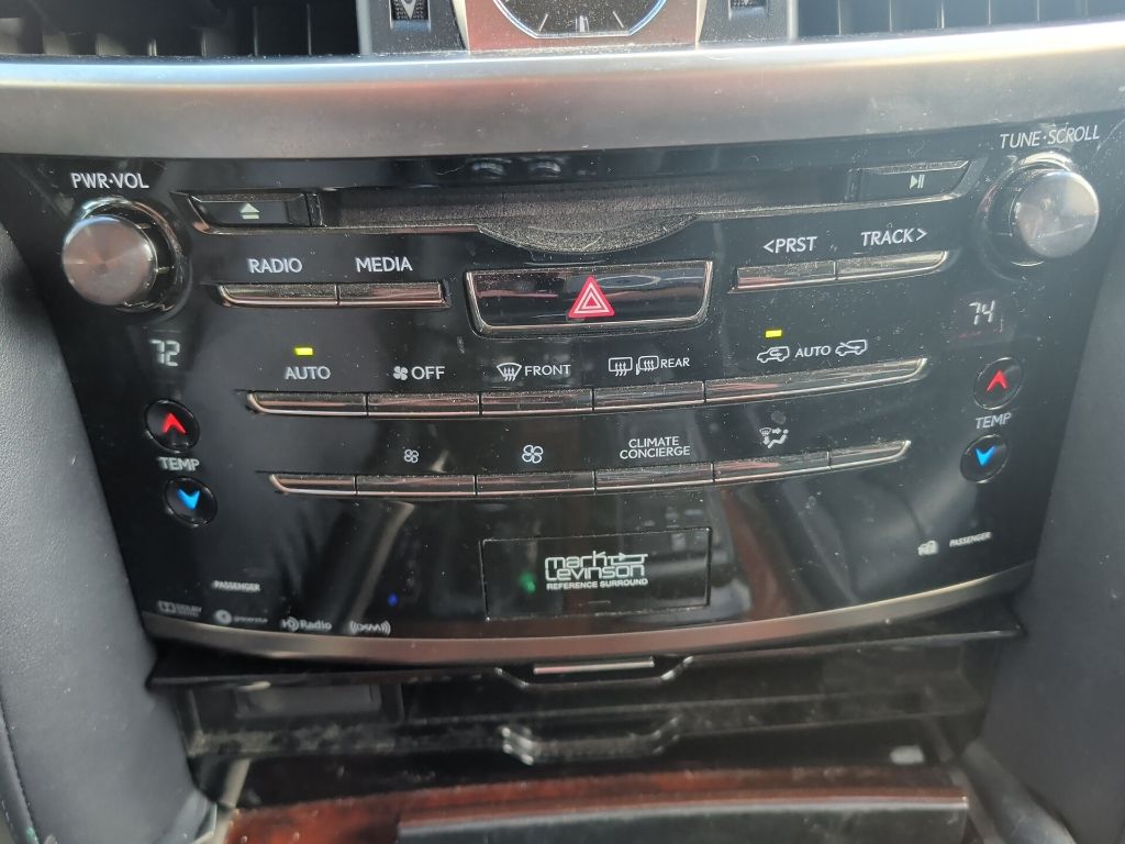 Used 2017 Gray Lexus 570 image 18