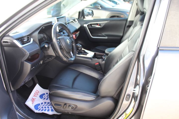 Used Car 2019 Toyota Rav4  Limited For Sale Under $25,000 In Georgetown, Texas
