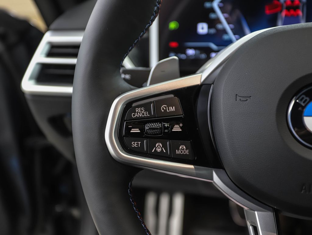 Thumbnail: 2026 BMW 4 Series - 12