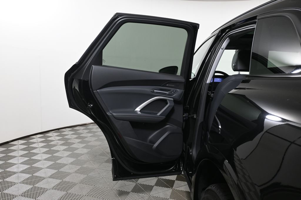 Thumbnail: 2026 Audi Q5 - 26