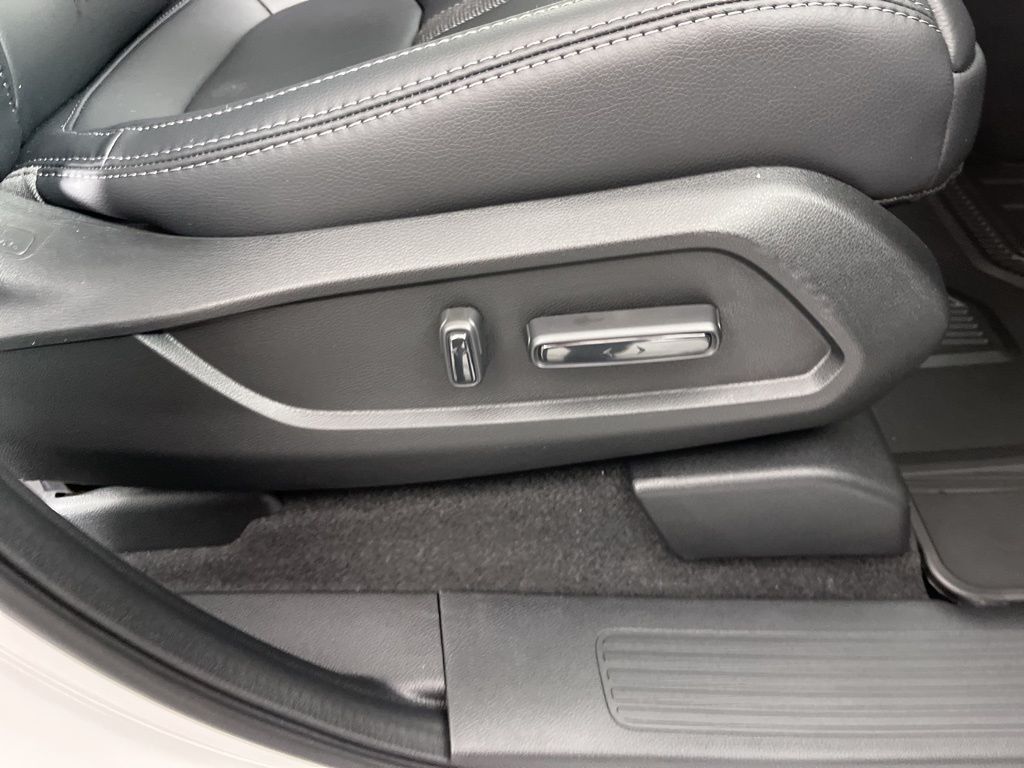 Thumbnail: 2025 Honda Pilot - 9