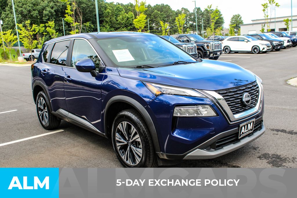 2023 Nissan Rogue SV photo 3