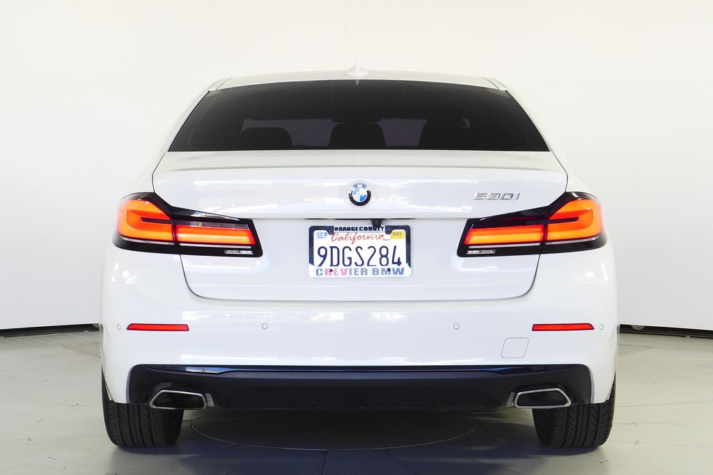 Thumbnail: 2022 BMW 5 Series - 8