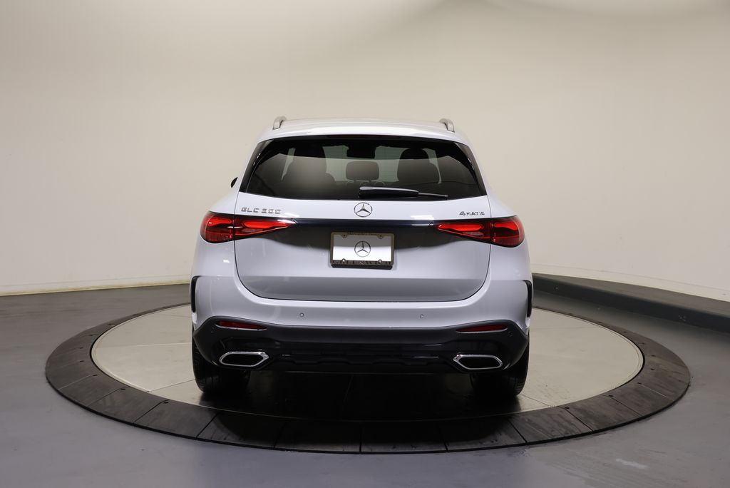 Thumbnail: 2025 Mercedes-Benz GLC - 6