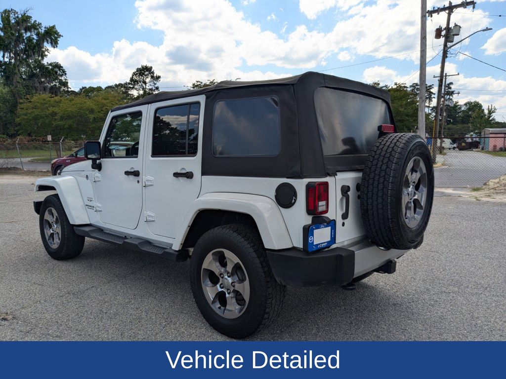 2017 Jeep Wrangler Unlimited Sahara