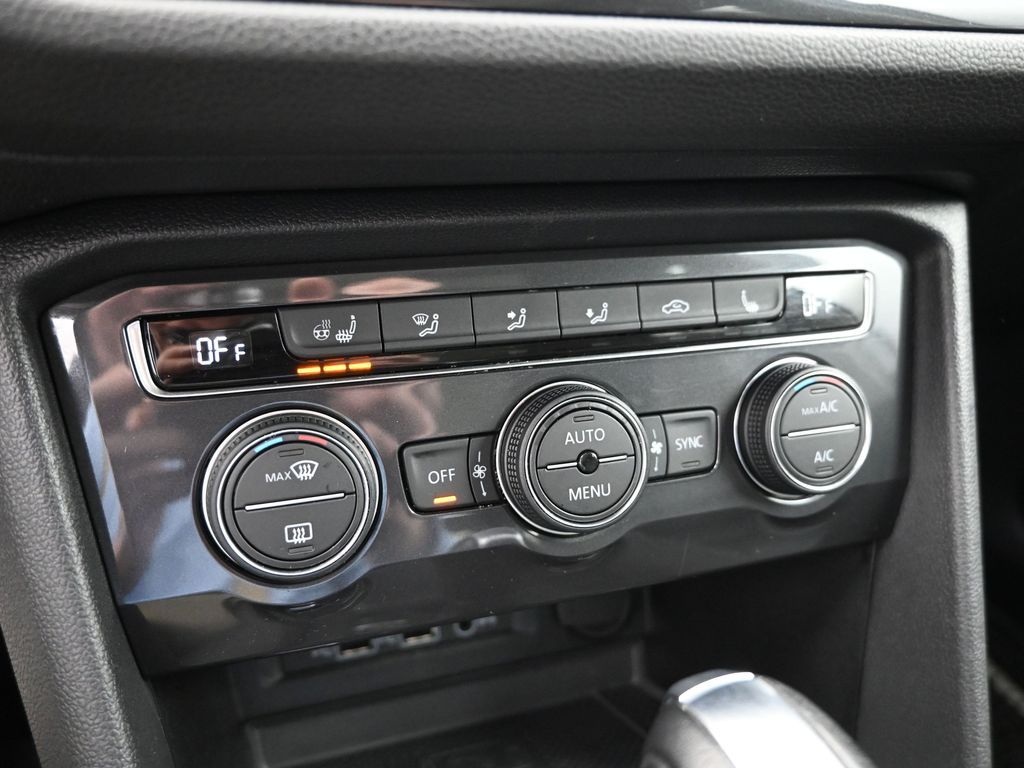 2020 Volkswagen Tiguan 2.0T SEL